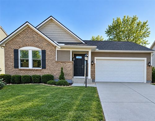 55 Shady Pines Ave, Springboro, OH, 45066-5241 | Card Image