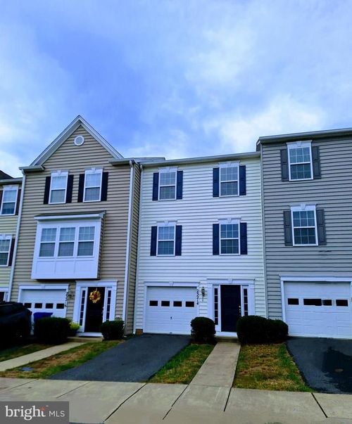 23214 Westwood Ct, RUTHER GLEN, VA, 22546-5407 | Card Image
