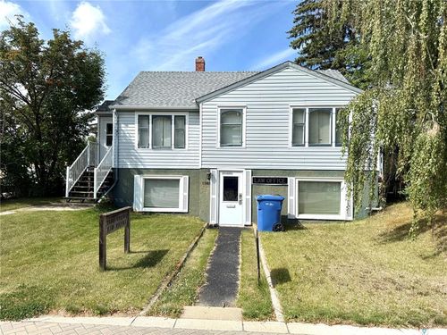 1351 101st St, North Battleford, SK, S9A0Z9 | Card Image