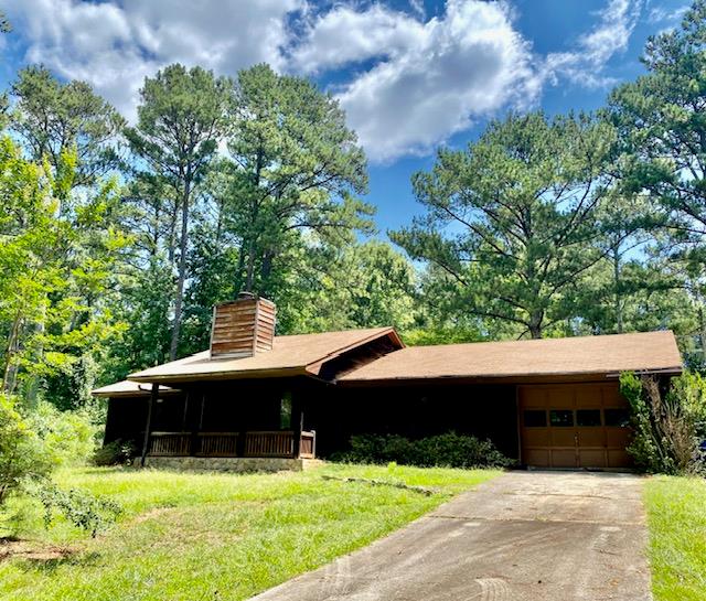 Teri Ln, Conyers, GA 30013