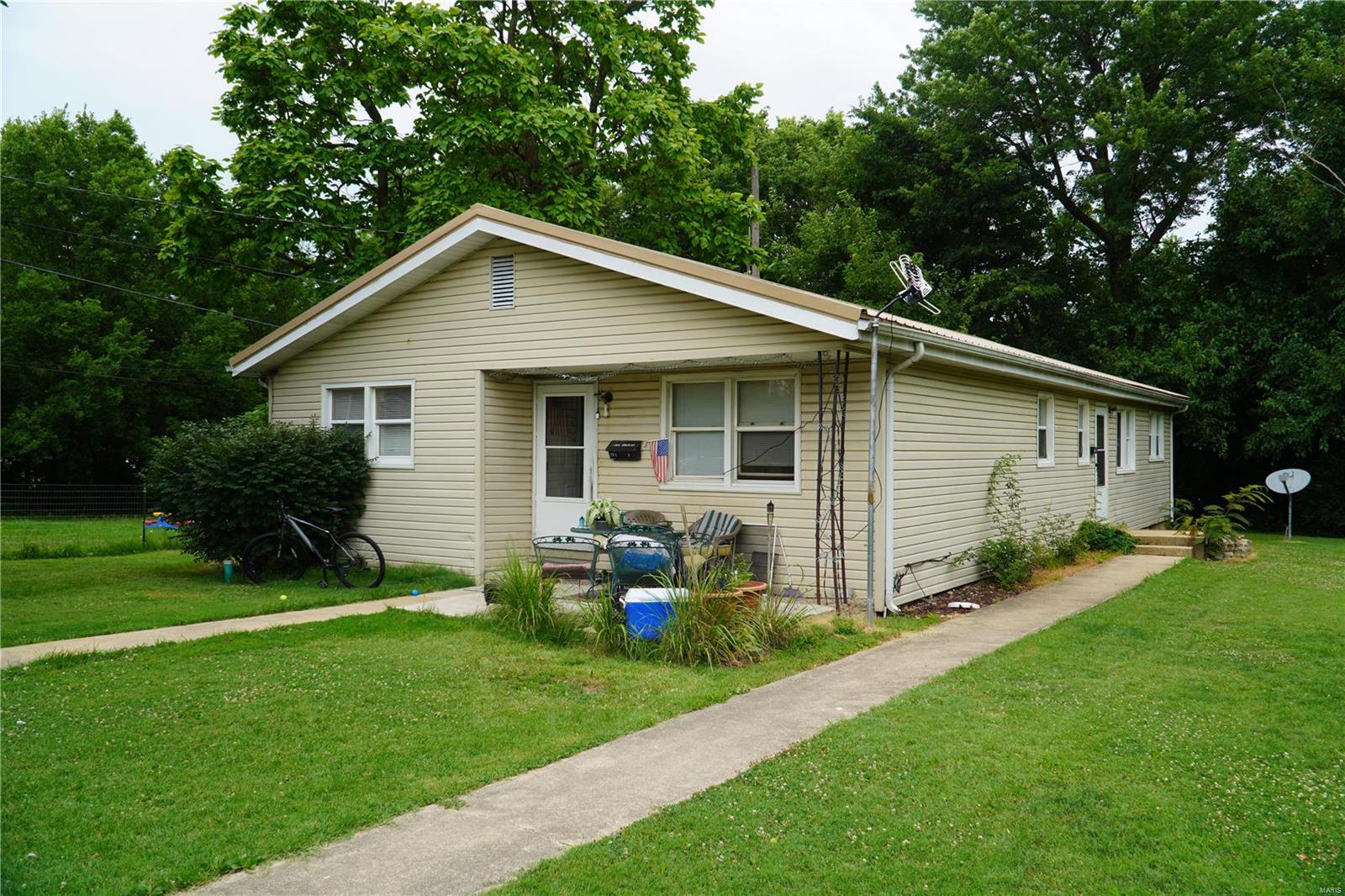 North St, Lebanon, MO 65536