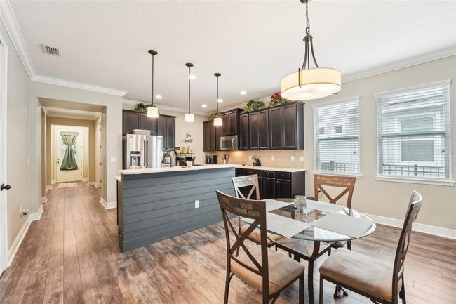 6005 Shell Ridge Dr, House other with 3 bedrooms, 2 bathrooms and null parking in LITHIA FL | Image 5