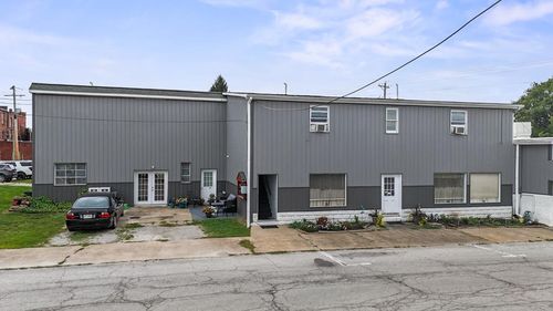 41 Railroad St, New London, OH, 44851-1273 | Card Image