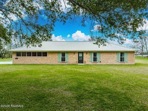 1055 Eddie Ray Rd, Breaux Bridge, LA, 70517-7036 | Card Image