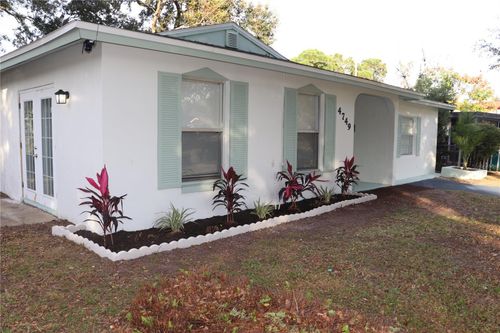 4749 Vargas St, ORLANDO, FL, 32811-5564 | Card Image
