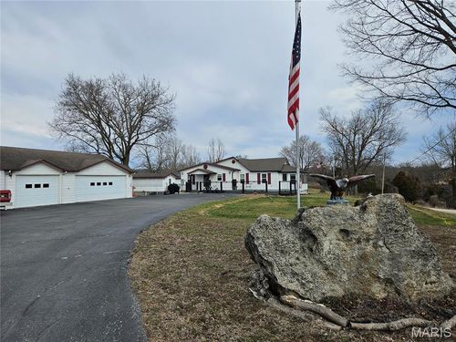 22625 Redwood Rd, Richland, MO, 65556-7416 | Card Image
