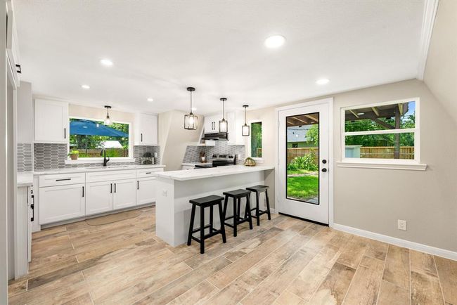 611 Big Deer Dr, House other with 2 bedrooms, 2 bathrooms and 2 parking in Crosby TX | Image 14