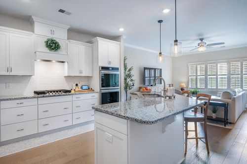 1519 Cedarbrooke Ln, Lebanon, TN, 37090-1702 | Card Image