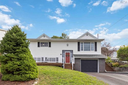 6 Braemont Crt, Middle Sackville, NS, B4E3A1 | Card Image