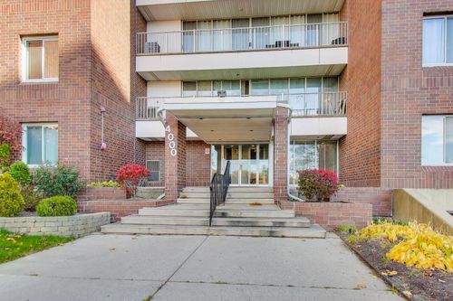 apt-201a-4000 Triumvera Dr, Glenview, IL, 60025-3850 | Card Image