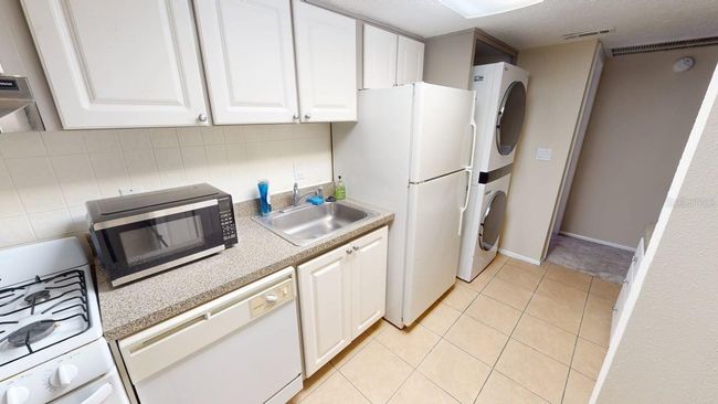 APT-200 - 145 Oyster Bay Cir, Condo with 2 bedrooms, 2 bathrooms and null parking in ALTAMONTE SPRINGS FL | Image 7