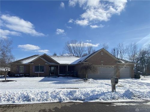 686 Kimmel Trail, Brookville, OH, 45309 | Card Image