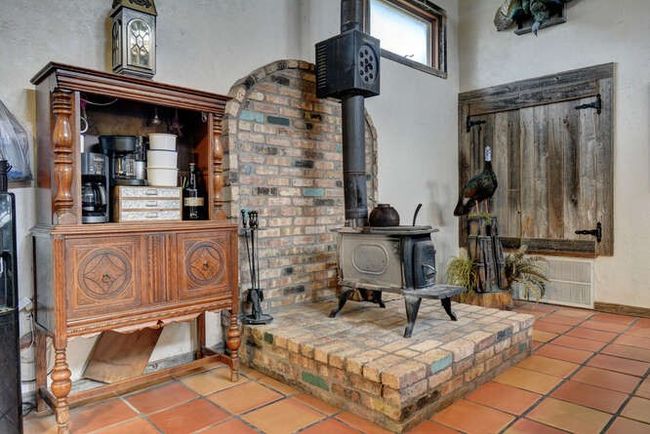 225 Lockwood Rd, House other with 3 bedrooms, 2 bathrooms and 4 parking in Red Rock TX | Image 10