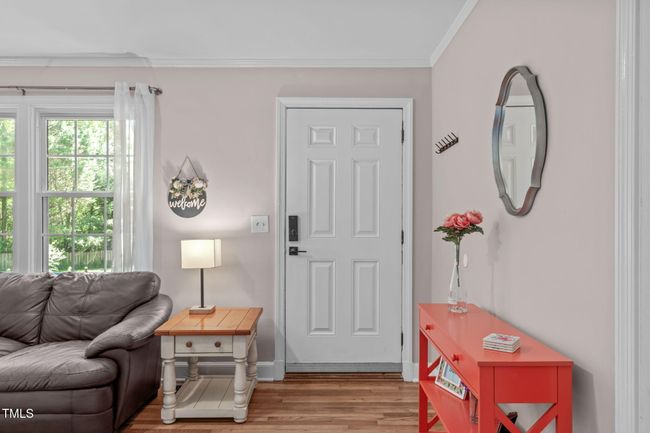 Front Door | Image 6