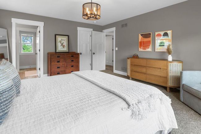 474 Park Court, House other with 4 bedrooms, 3 bathrooms and null parking in Hartland WI | Image 32