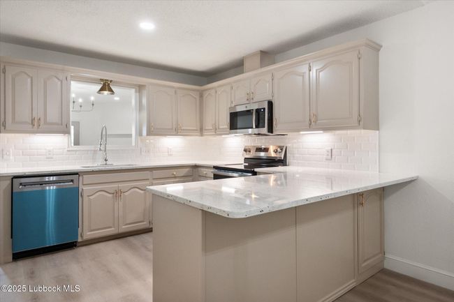 72 S Lakeshore Dr, House other with 3 bedrooms, 2 bathrooms and null parking in Ransom Canyon TX | Image 10