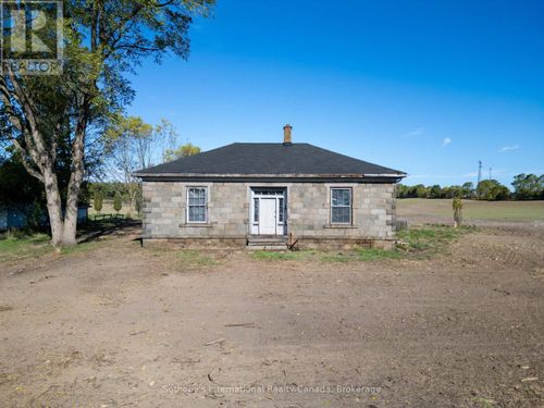 343 Blue Lake Rd, St George, ON, N0E1N0 | Card Image