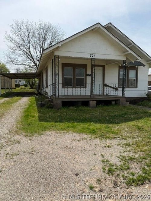 721 N Hinckley, Holdenville, OK, 74848 | Card Image
