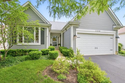 21308 Brush Lake Dr, Crest Hill, IL, 60403-3292 | Card Image