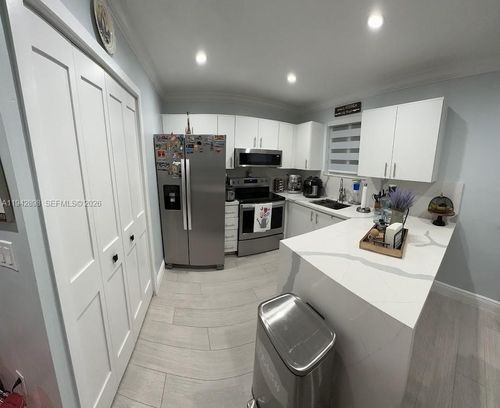 apt-112-15250 Sw 134th Pl, Miami, FL, 33177-1187 | Card Image