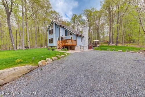 l-70 Locust Ln, Clifton Twp, PA, 18424-8849 | Card Image
