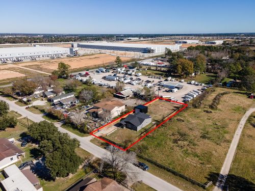 19014 Frederick Dr, Tomball, TX, 77377-7504 | Card Image