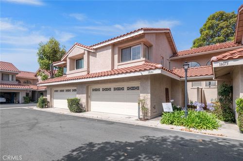 18081 Scanlan Ct, Fountain Valley, CA, 92708-5865 | Card Image