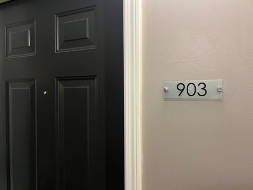 unit-903-300 S Duval St, TALLAHASSEE, FL, 32301-1742 | Card Image