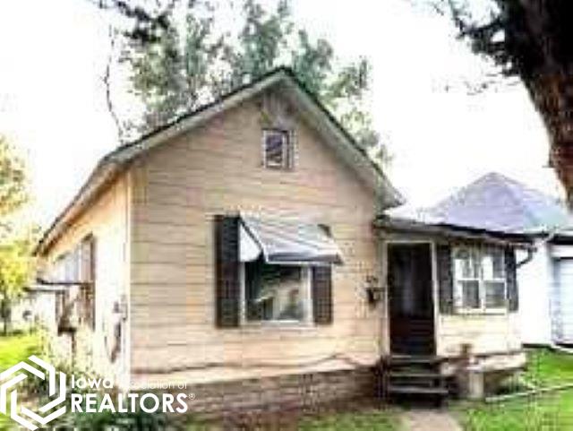 Webster St, Ottumwa, IA 52501