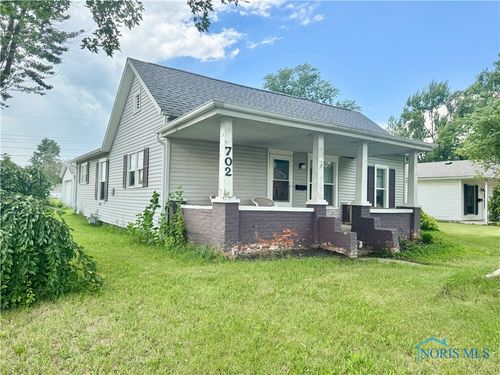 702 Gibson St, Defiance, OH, 43512-1530 | Card Image