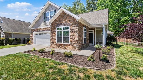 105 Faith Dr, Gibsonville, NC, 27249-2672 | Card Image