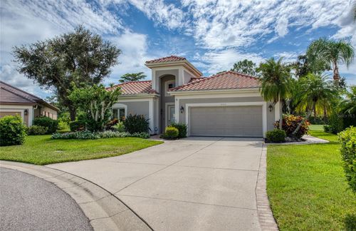 8736 54th Ave E, Bradenton, FL, 34211-3704 | Card Image