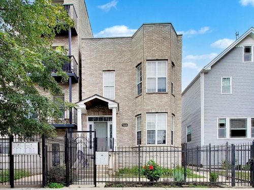3614 W Shakespeare Avenue, Chicago, IL, 60647 | Card Image