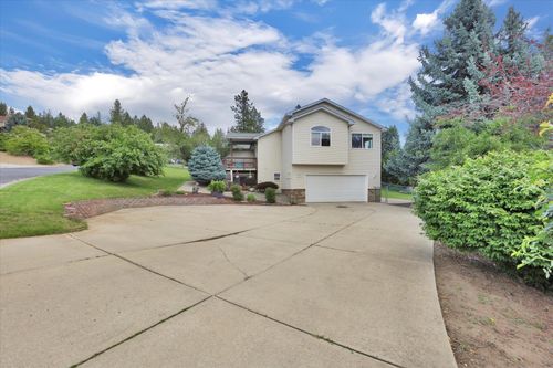 5320 N Vista Grande Dr, Otis Orchards, WA, 99027-9115 | Card Image