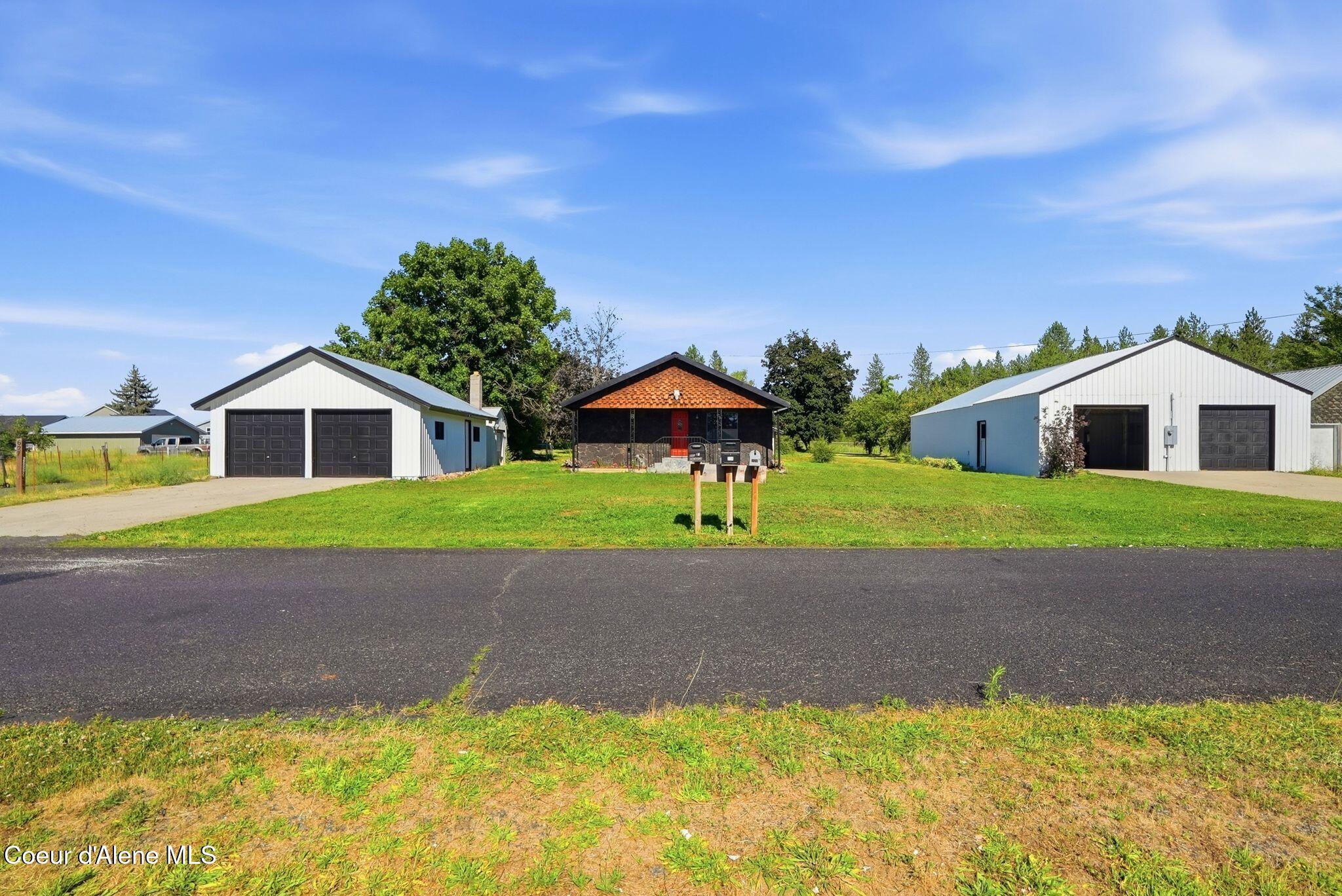 Residential in Deer Park