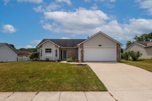 2021 Granny Smith Pl, Kendallville, IN, 46755-2874 | Card Image