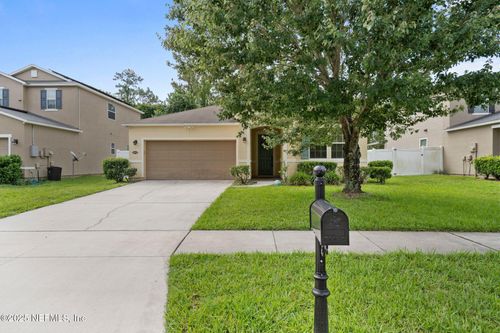 4916 Creek Bluff Ln, Middleburg, FL, 32068-9207 | Card Image