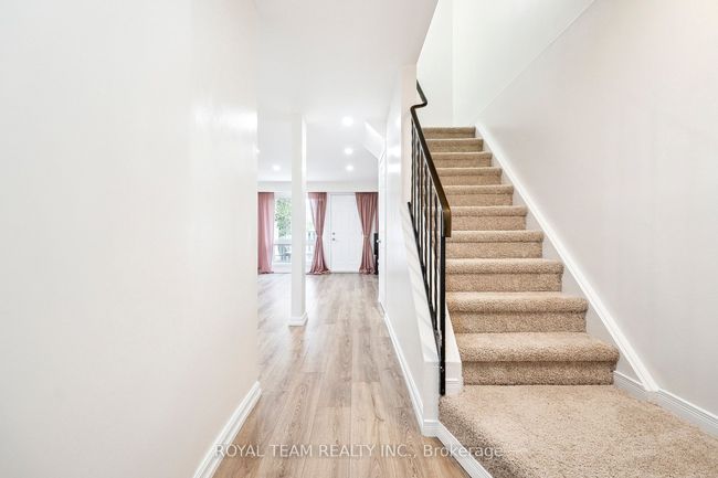 41 - 205 Carlyle Dr, Condo with 3 bedrooms, 3 bathrooms and 2 parking in London ON | Image 7
