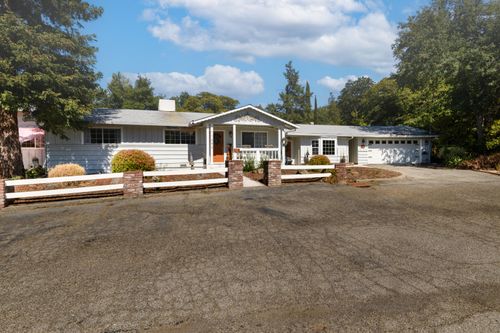 11293 Dekka Pom Ct, Shasta, CA, 96087-8010 | Card Image