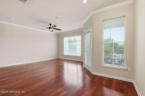 512-8290 Gate Parkway, Jacksonville, FL, 32216 | Card Image