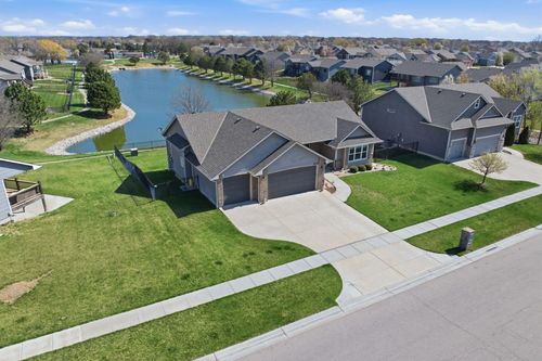 2634 S Lark Ln, Wichita, KS, 67215-3030 | Card Image