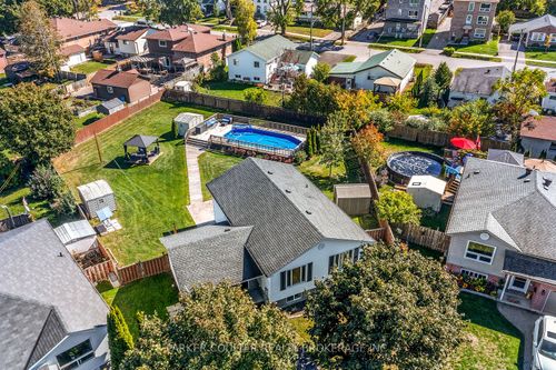 28 Keith St, Orillia, ON, L3V7V6 | Card Image