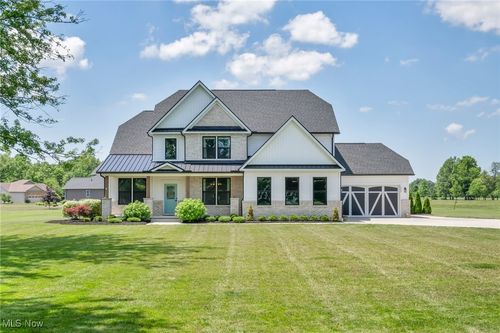 12990 State Route 301, Lagrange, OH, 44050-9733 | Card Image