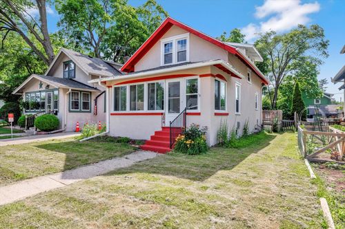 204 S West Ave, Waukesha, WI, 53186-5911 | Card Image