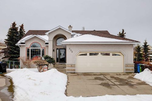 232 Hampshire Pl Nw, Calgary, AB, T3A4Y7 | Card Image