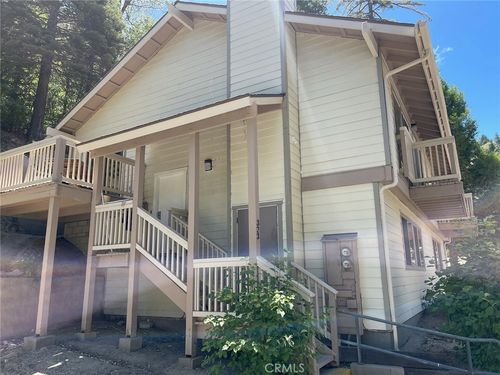 323 Canyon Crest Ln, Lake Arrowhead, CA, 92352 | Card Image