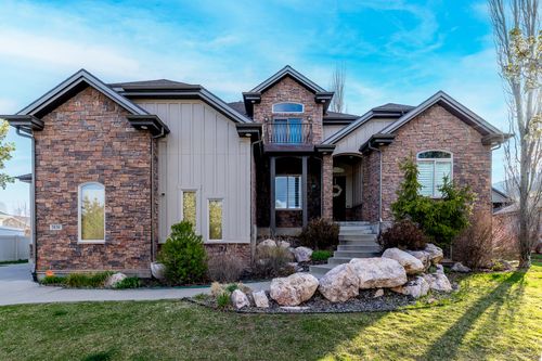 5830 Belmont Dr, Mountain Green, UT, 84050-6720 | Card Image