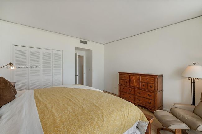 APT-904 - 700 Biltmore Way, Condo with 1 bedrooms, 1 bathrooms and null parking in Coral Gables FL | Image 16