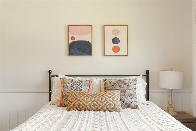 544 N California St, House other with 3 bedrooms, 2 bathrooms and 2 parking in Burbank CA | Image 12