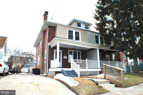 125 E Avon Rd, BROOKHAVEN, PA, 19015-3305 | Card Image